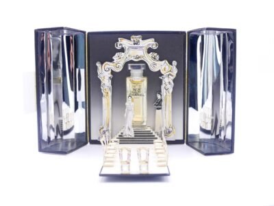 N° 5 eau première