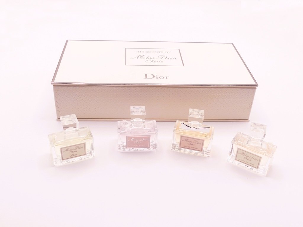 Miss Dior Chérie (Coffret 4 miniatures  "The Scents Of Miss Dior Chérie") – Image 3