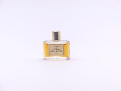 Eau de "1000"
