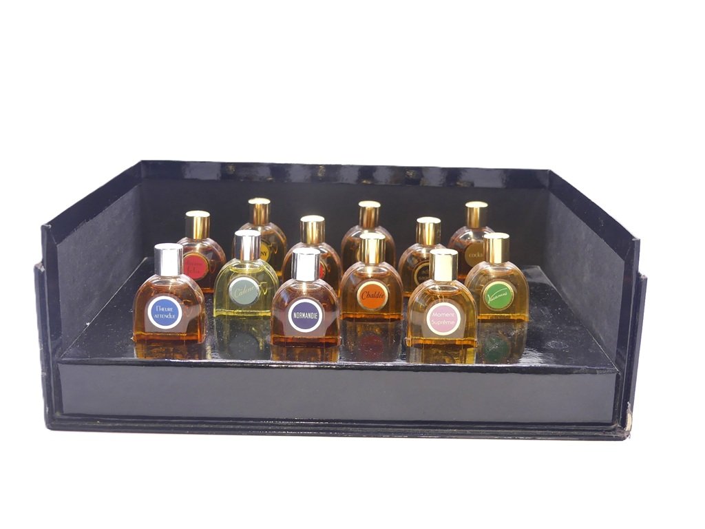 Coffret Ma collection Parfums d'époque 1925-1964 – Image 2