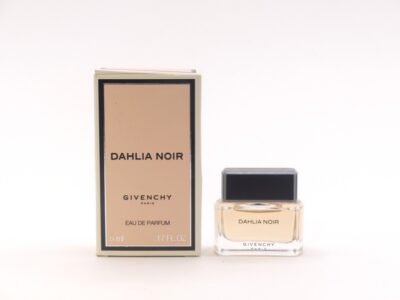 Dahlia Noir
